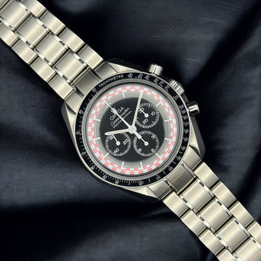 Omega Speedmaster "Tintin" 311.30.42.30.01.004 d'occasion à Genève - Certified pre-owned- Minty Watches