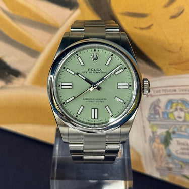 Rolex Oyster Perpetual "Pistachio" 41mm 134300 d'occasion à Genève - Certified pre-owned- Minty Watches