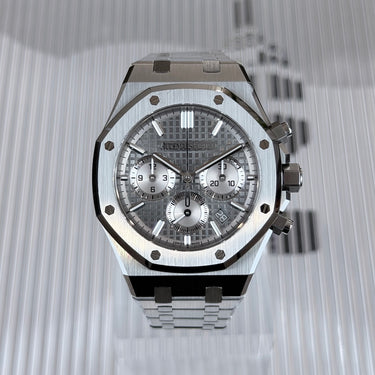 certified pre-owned Audemars Piguet Royal Oak Chrono 38mm reference 26715ST.OO.1356ST.02 from 2022 in Geneva - Certified pre-owned - Minty Watches