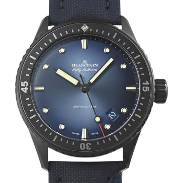 Pre-owned Blancpain Fifty Fathoms Bathyscaphe Automatic 43 mm Ceramic Blue Dial reference 5000A-0140-O52A in Geneva - Certified pre-owned - Minty Watches