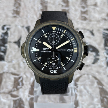 certified pre-owned IWC Aquatimer reference IW379503 in bronze from 2019 in Geneva - Certified pre-owned - Minty Watches