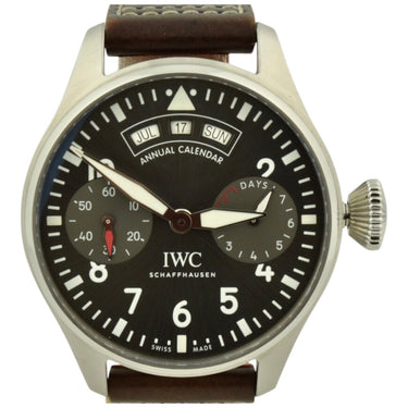 Pre-owned IWC Big Pilot's Watch Annual Calendar Spitfire 46,3mm Grey Dial reference IW390211 in Geneva - Certified pre-owned - Minty Watches