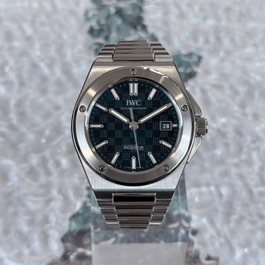 certified pre-owned IWC Ingenieur Automatic 40 Aqua reference IW328903 from 2024 in Geneva - Certified pre-owned - Minty Watches