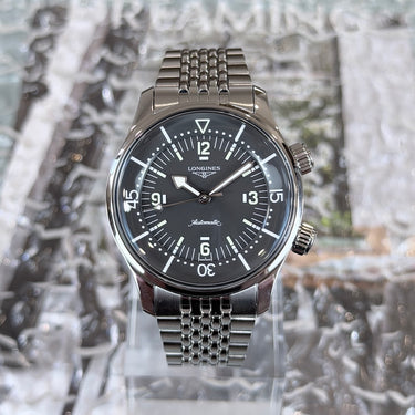 certified pre-owned Longines Legend Diver reference L3.764.4.99.6 from 2025 in Geneva - Certified pre-owned - Minty Watches