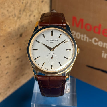 Patek Philippe Calatrava 5196R-001 de 2006 d'occasion à Genève - Certified pre-owned- Minty Watches