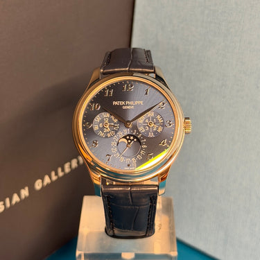 Pre-owned certified Patek Philippe Perpetual Calendar reference 5327G in Geneva - Certified pre-owned - Minty Watches