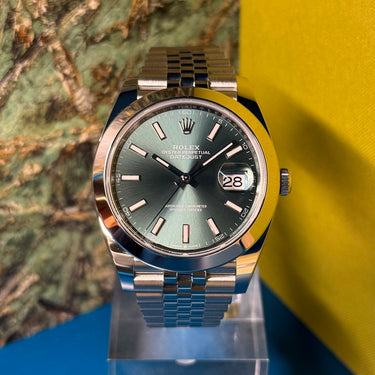 Rolex Datejust "Mint" 126300 2025 d'occasion à Genève - Certified pre-owned- Minty Watches
