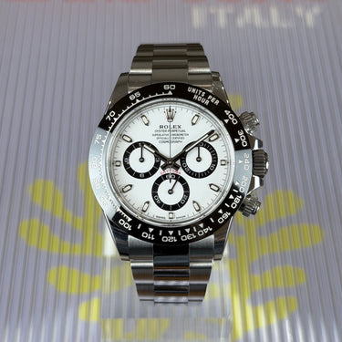 certified pre-owned Rolex Daytona "Panda" reference 116500LN from 2023 in Geneva - Certified pre-owned - Minty Watches