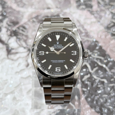 certified pre-owned Rolex Explorer with oystee bracelet reference 114270 from 2008 in Geneva - Certified pre-owned - Minty Watches