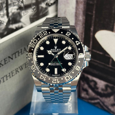 Rolex GMT-Master II "Bruce Wayne" Jubilee 126710GRNR 2025 d'occasion à Genève - Certified pre-owned- Minty Watches