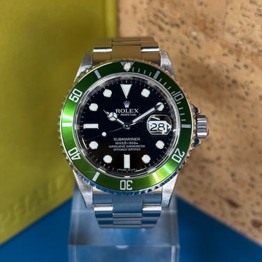 Rolex Submariner "Kermit" 16610LV d'occasion à Genève - Certified pre-owned- Minty Watches