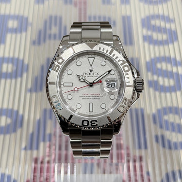 certified pre-owned Rolex Yacht-Master 40mm Rolesium with oyster bracelet reference 16622 from 2000 in Geneva - Certified pre-owned - Minty Watches