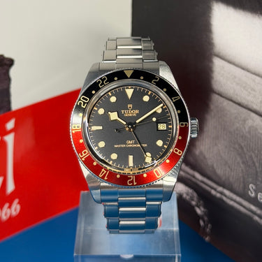 Pre-owned certified Tudor Black Bay 58 GMT reference M7939G1A0NRU-0001 from 2024 in Geneva - Certified pre-owned - Minty Watches