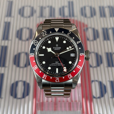 Pre-owned certified Tudor Black Bay GMT reference 79830RB from 2019 in Geneva - Certified pre-owned - Minty Watches