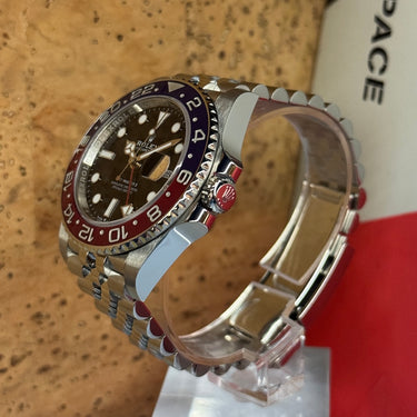 GMT-Master II "Pepsi"