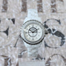 certified pre-owned Chanel J12 reference H2572 from 2015 in Geneva - Certified pre-owned - Minty Watches