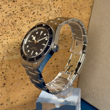 Black Bay 58