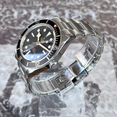Black Bay 58