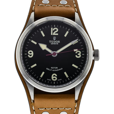 Pre-owned Tudor Heritage Ranger 41 mm reference 79910 in Geneva - Certified pre-owned - Minty Watches