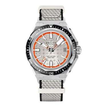 Defy Extreme Diver