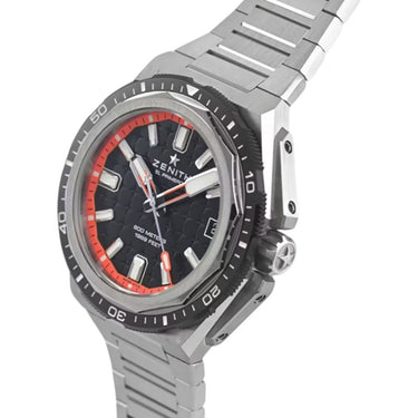 Defy Extreme Diver